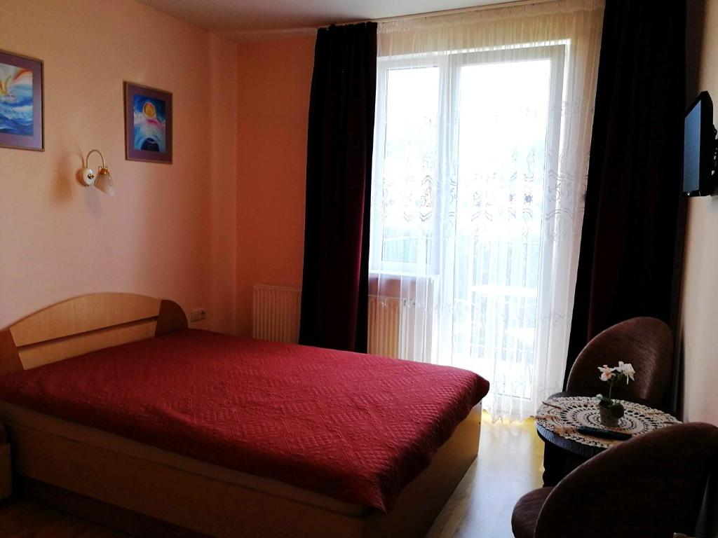 Viktoras Apartments room 5